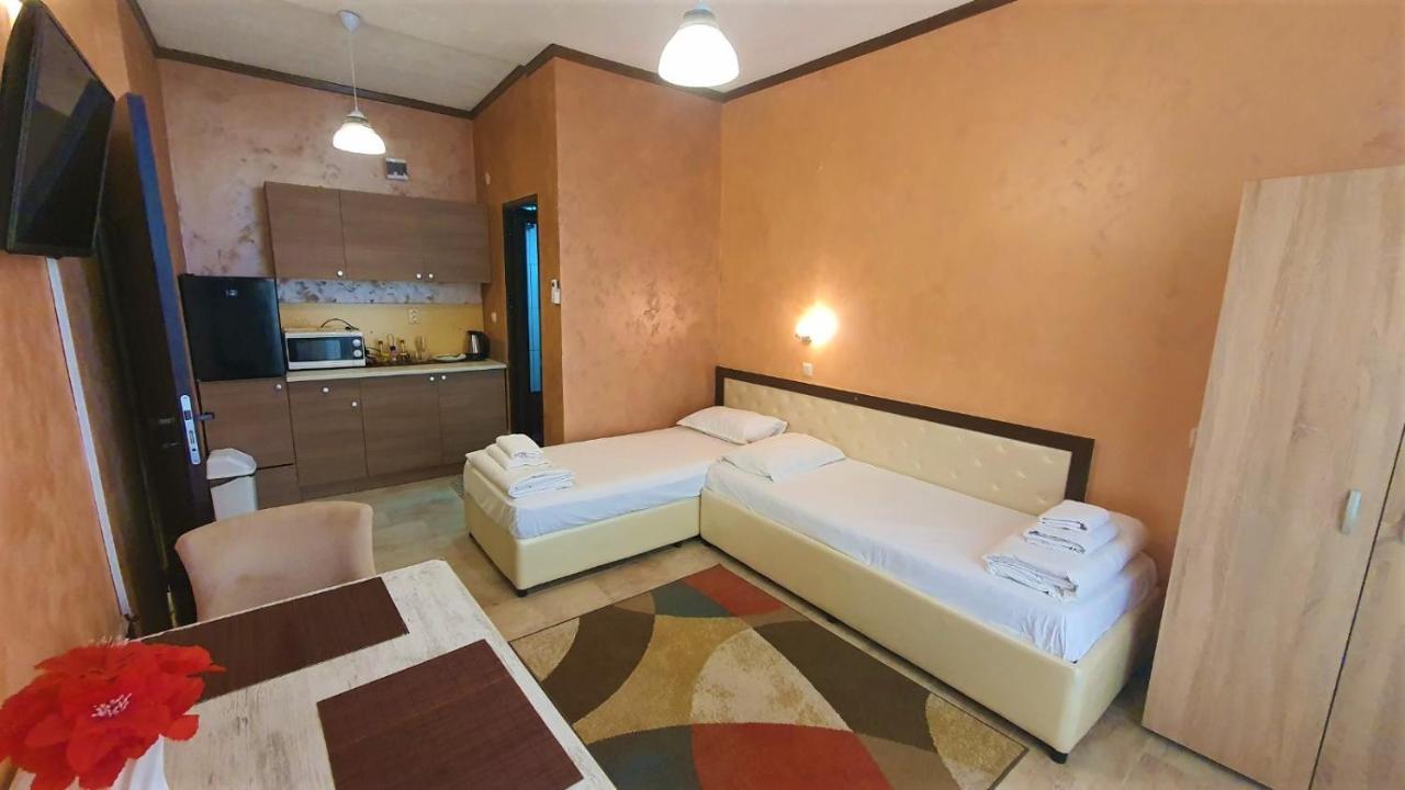 Хотел Дунав Свищов Hostel Luaran gambar